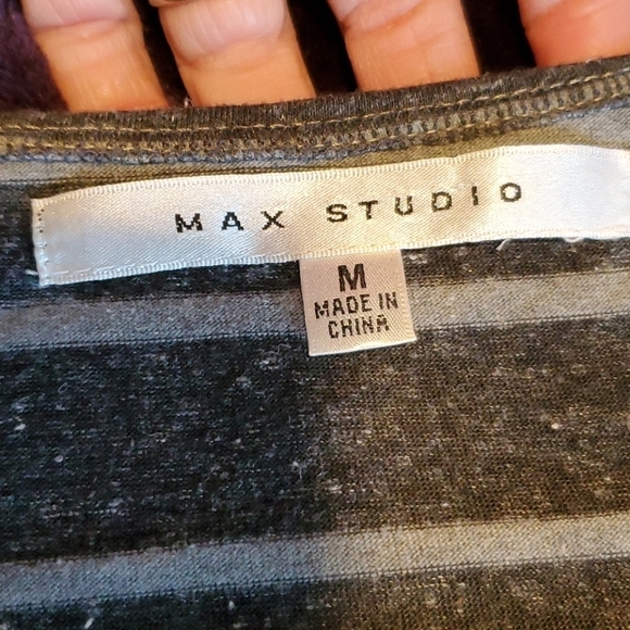 Max Studio Top - Picture 5 of 7